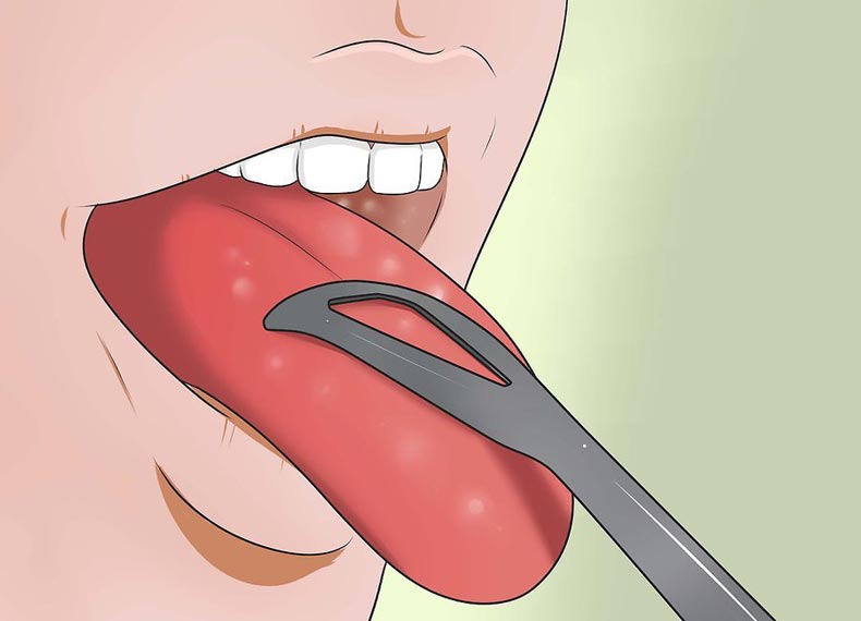 تمیز کردن زبان بوی سیگار